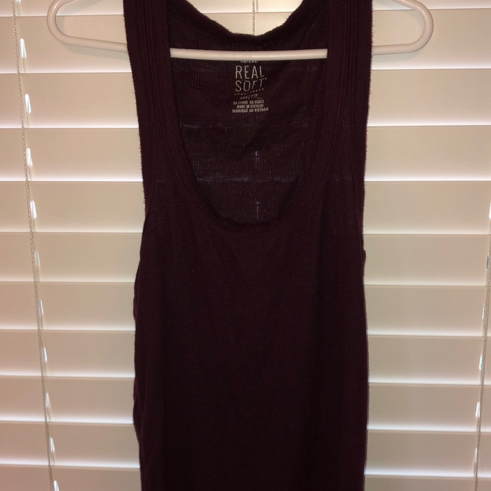 aerie tank top maroon